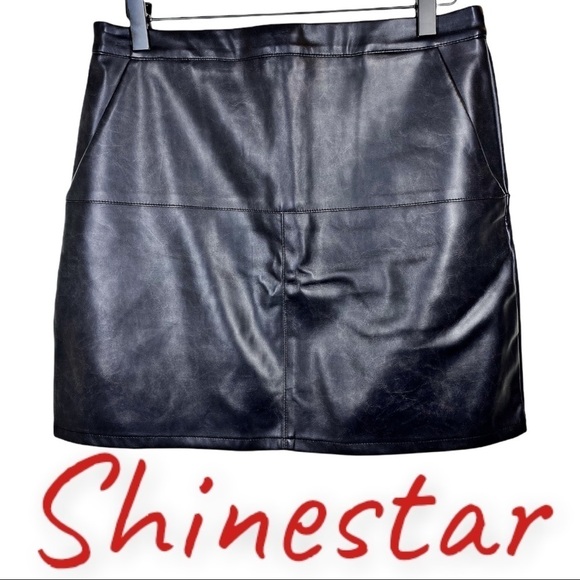 Shinestar Dresses & Skirts - SHINESTAR Faux Leather Black Mini Skirt, Size Large